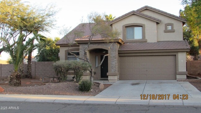Primary Photo - 10479 W Emerald Ln