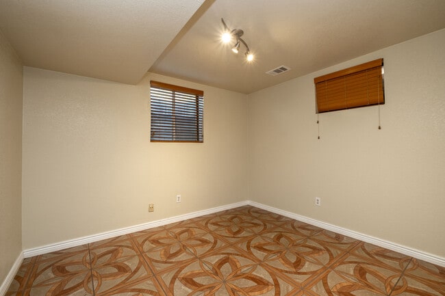 Building Photo - 1599 Cedar St