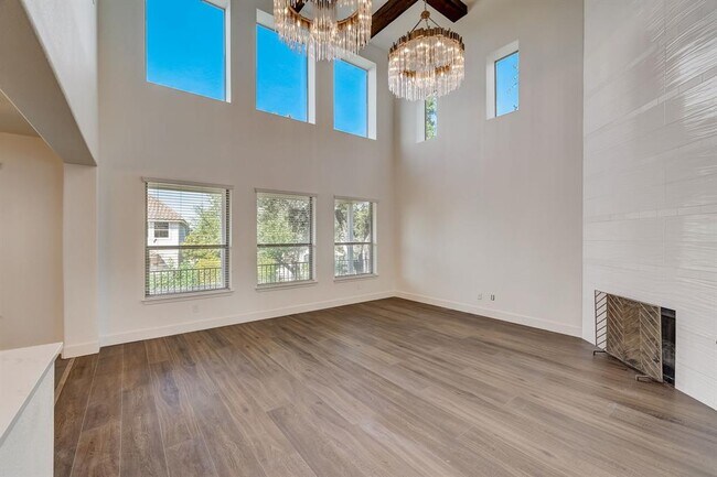 Building Photo - 16012 Spillman Ranch Loop
