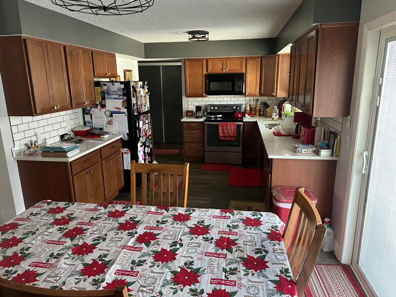 Building Photo - 754 Duanesburg Rd