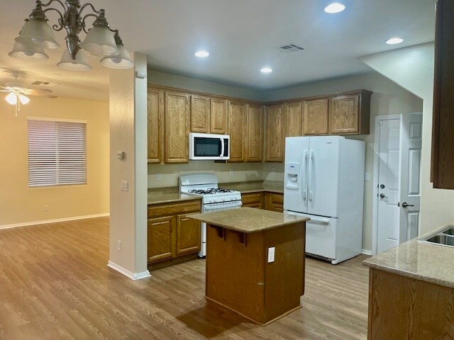 Building Photo - 7208 Bombay Reef Ct