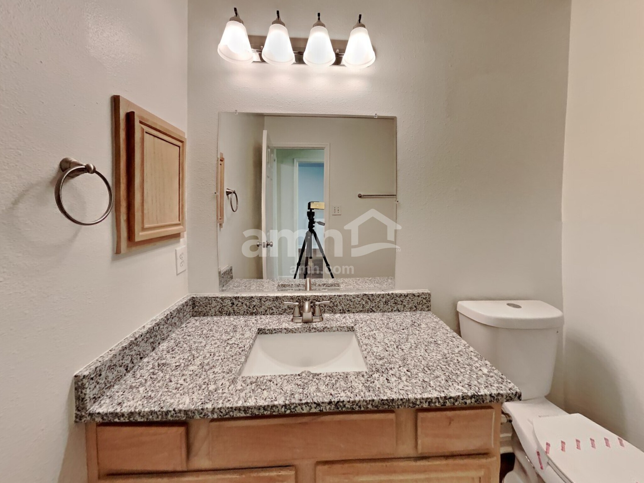 Building Photo - 31442 Camden Village Dr