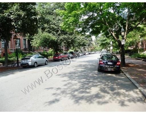 Building Photo - 148 Marlborough St