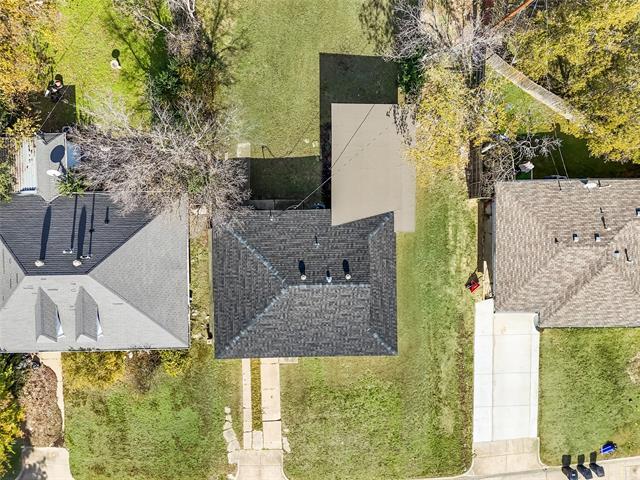 Building Photo - 4500 Wellesley Ave