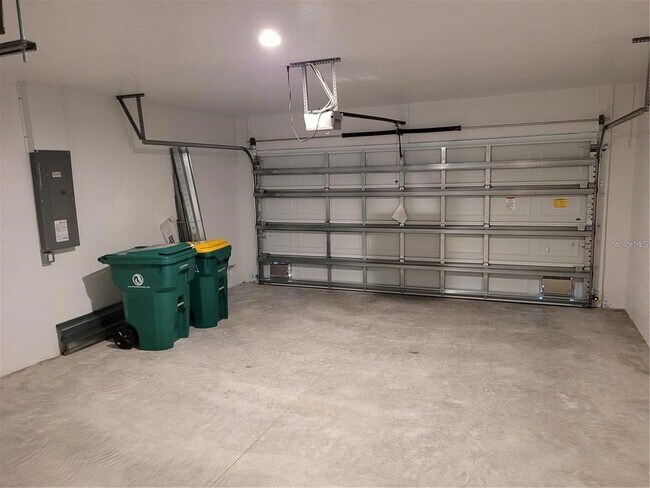 Building Photo - 1 Davit Ct