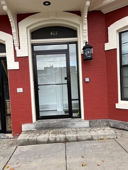 Building Photo - 407 N McBride St