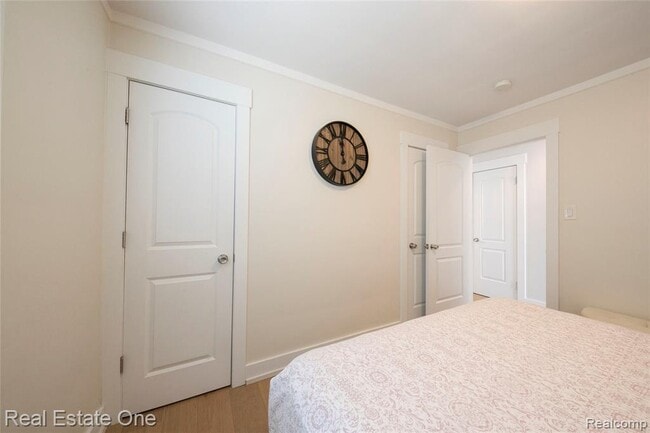 Building Photo - 8126 Dale St