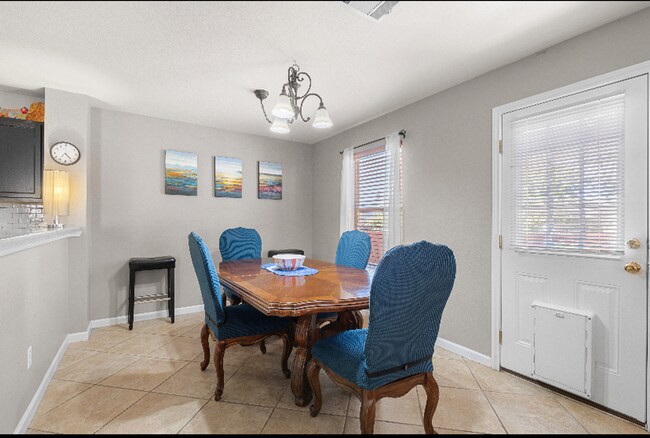 Building Photo - Furnished 4-Bedroom Home in Buda – Price J...