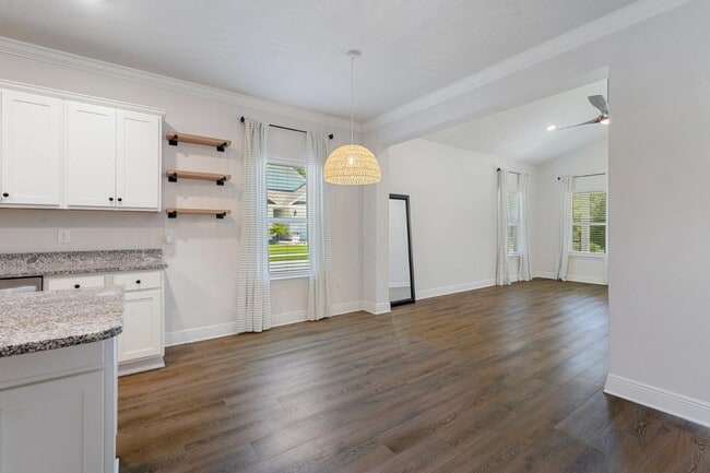 Building Photo - 55 Lightning Bug Ln