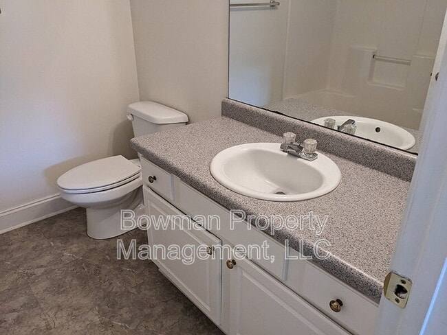 Building Photo - 1151 Stone Shoals Terrace