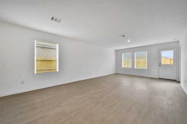 Building Photo - 31406 Casacalenda Ln