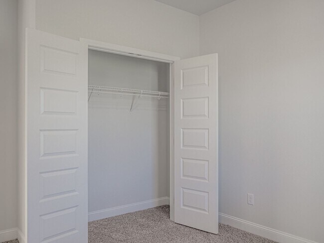 Building Photo - 206 Aunt Bee Blvd