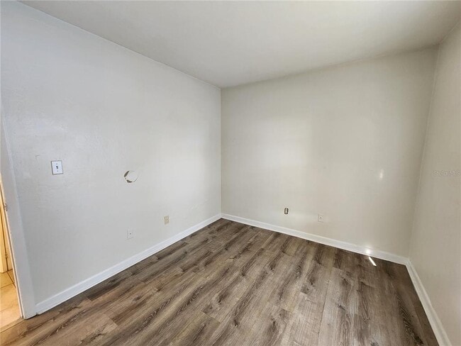 Building Photo - 2529 NW 62 Pl