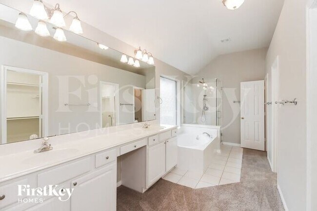 Building Photo - 8143 Dune Brook Dr