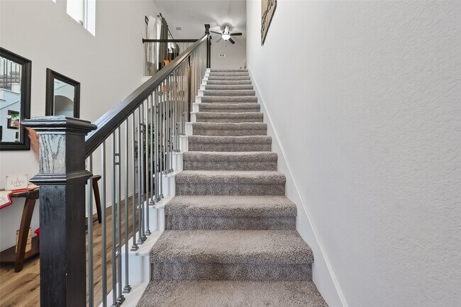 Building Photo - 15006 Eves Necklace Ct