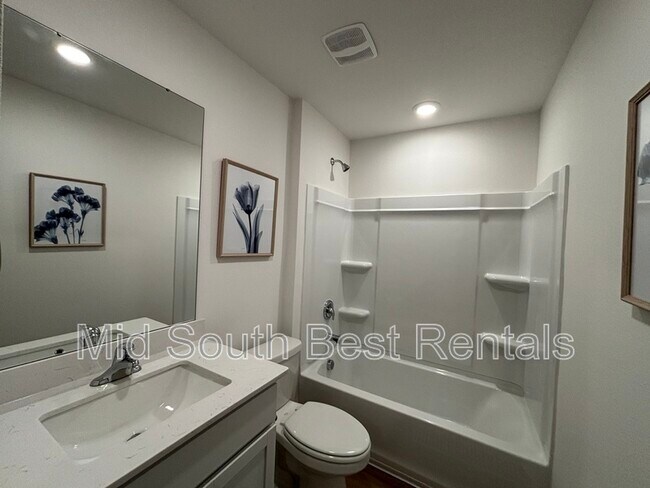 Building Photo - 260 Alyece Ln