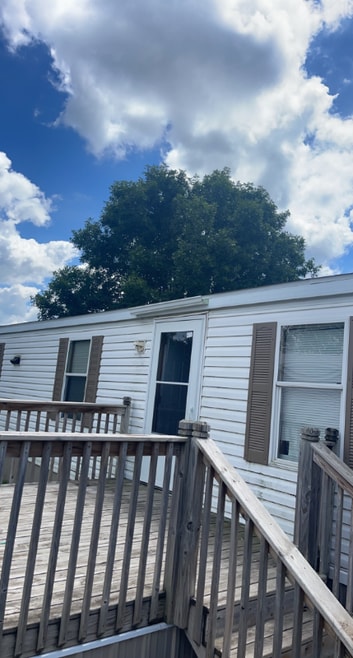 Building Photo - 625 Beck Ave