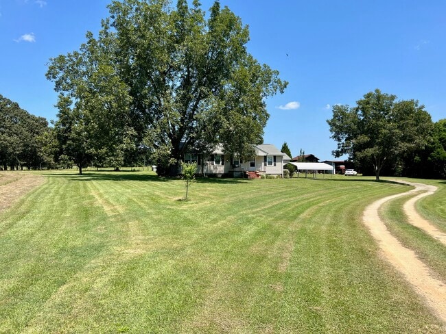 Building Photo - 1053 New Bridge Rd