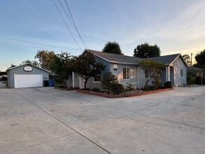 Building Photo - 9008 Painter Ave