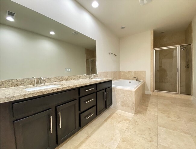 Building Photo - 9510 Cedarpost Square St