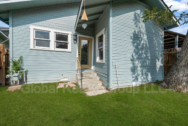 Building Photo - 514 Hammond Ave