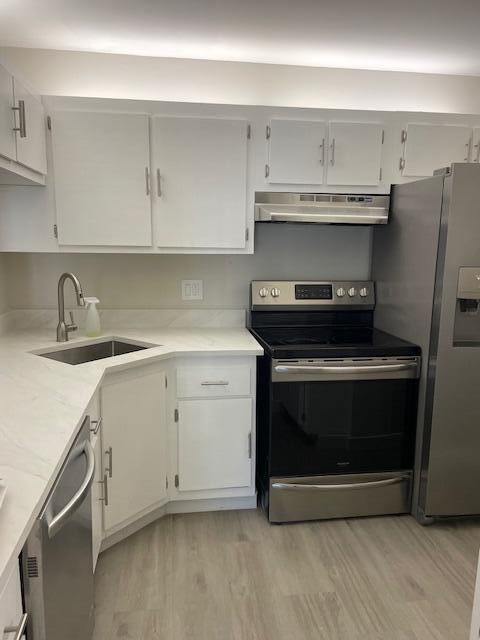 Building Photo - 208 Foxtail Dr