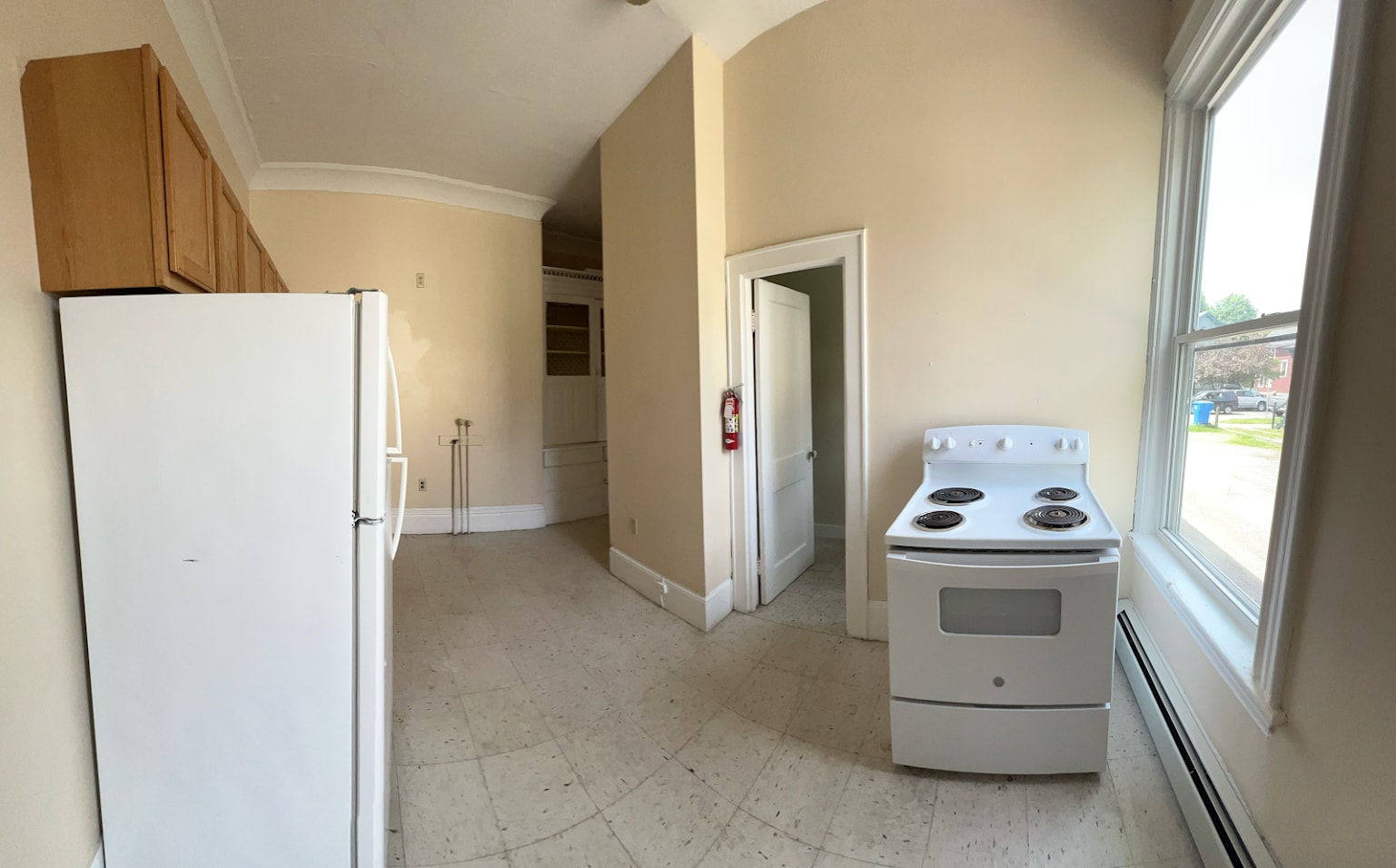 Building Photo - 24 Loomis St