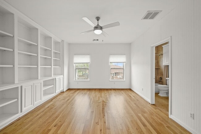 Building Photo - 9714 Braesmont Dr