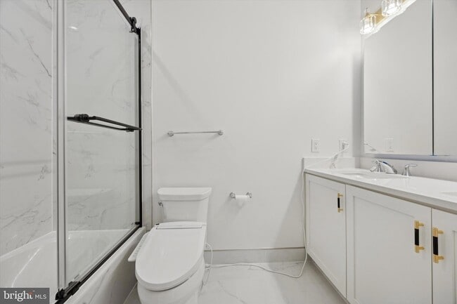 Building Photo - 3001 Sedgeview Walk