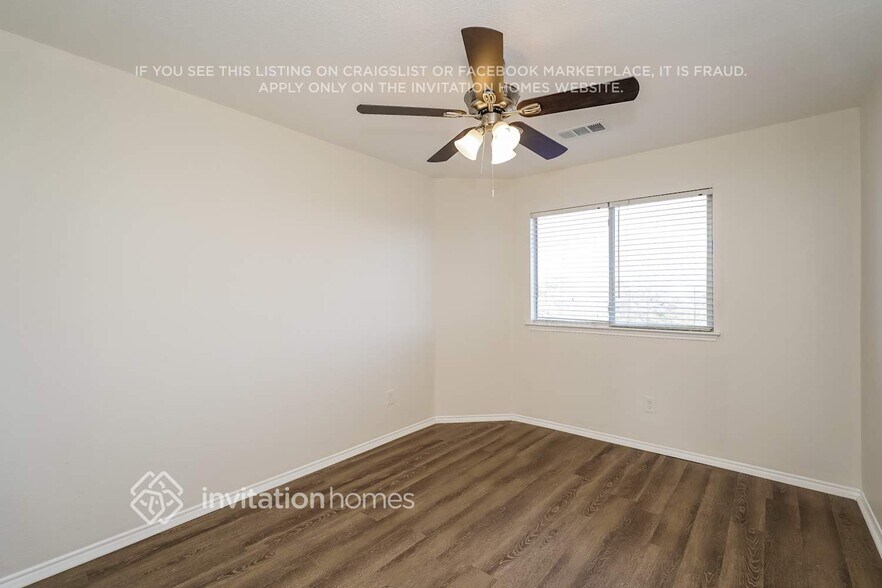 Building Photo - 817 Longleaf Dr