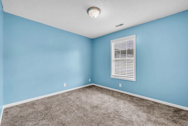 Building Photo - 2856 Sharpie Dr