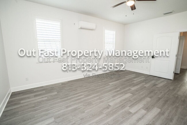 Building Photo - 4859 W Prescott St