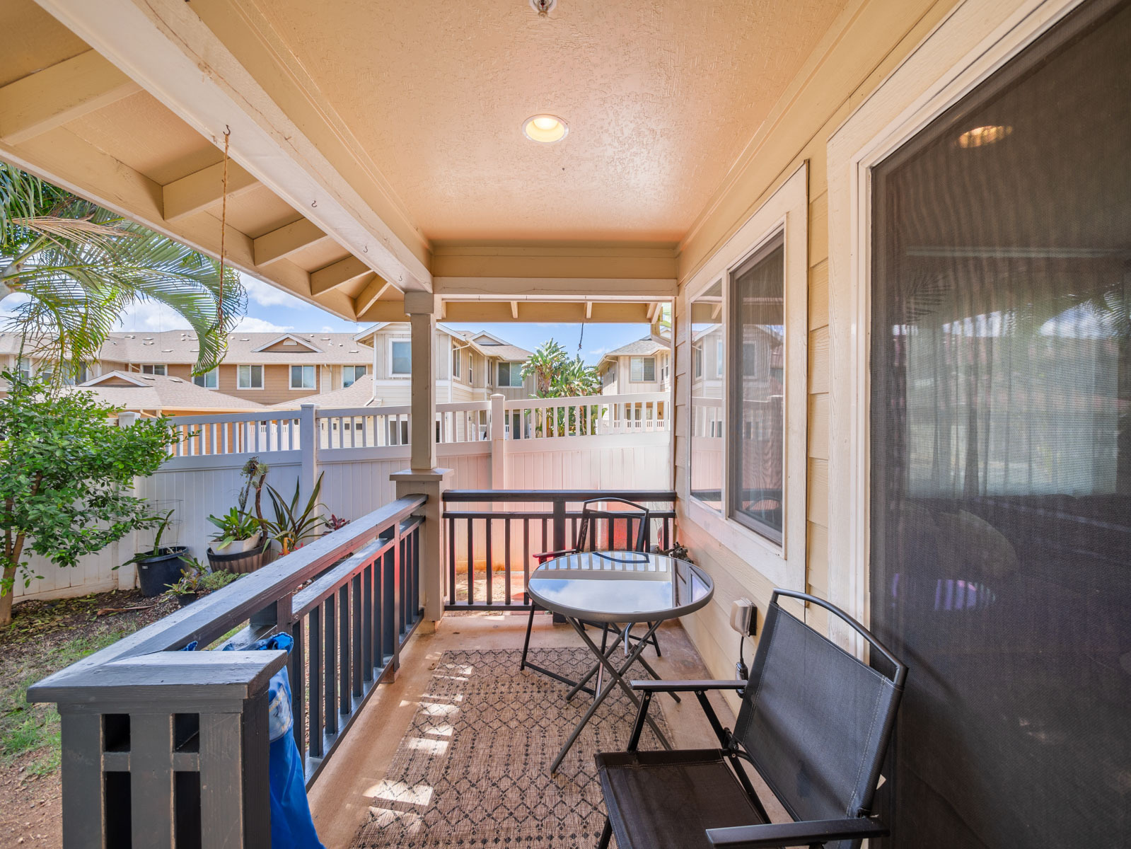 Building Photo - 1020 Kakala St