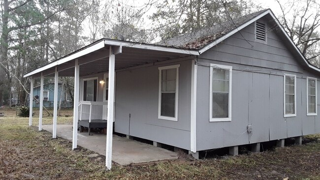 Building Photo - 255 Elmore St
