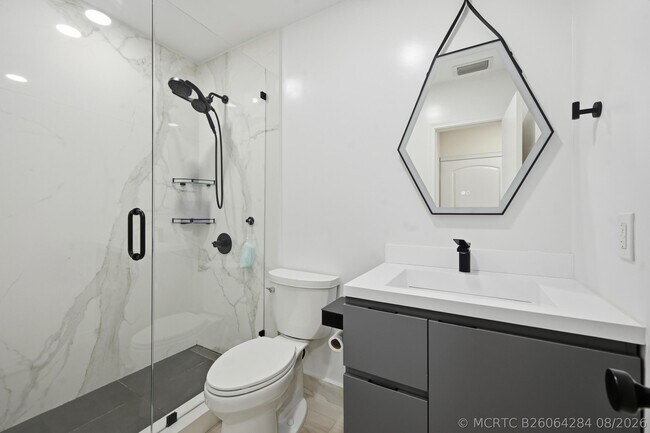 Building Photo - 10775 Waterberry Dr