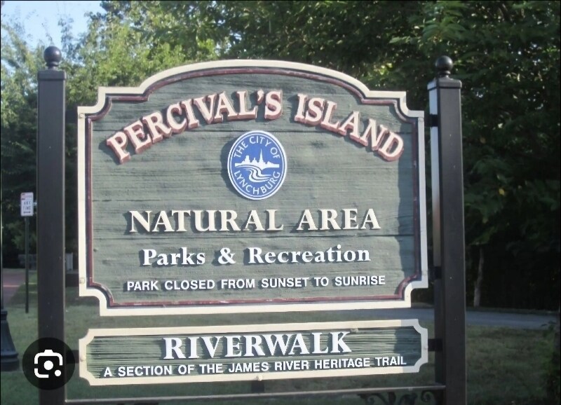 Building Photo - 1009 Jefferson St