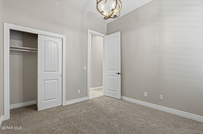 Building Photo - 7430 Sidewinder Bnd