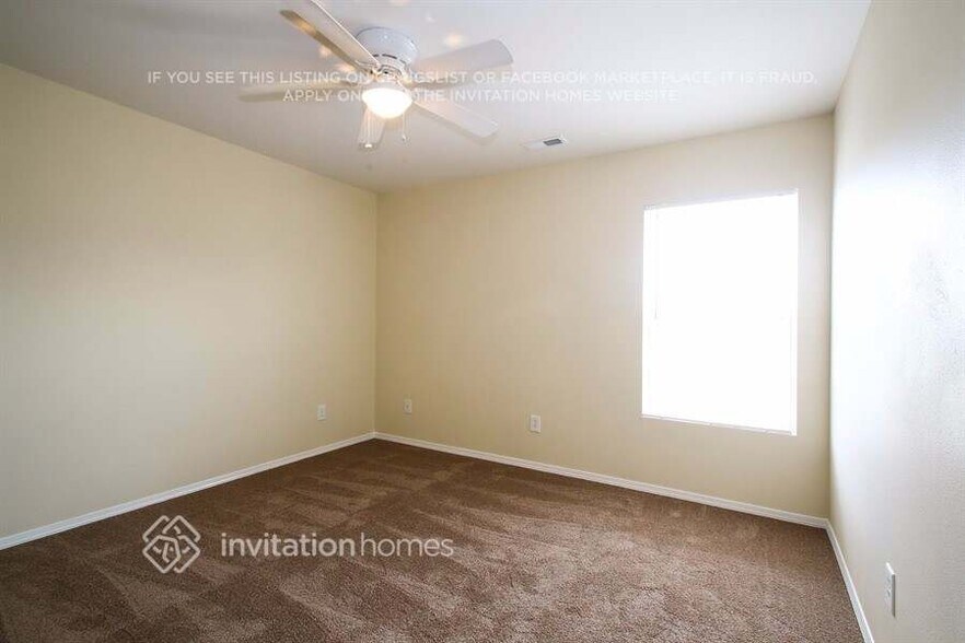 Building Photo - 8825 Chalkstone Rd