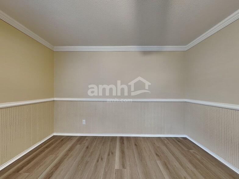 Building Photo - 13149 Cowper Dr