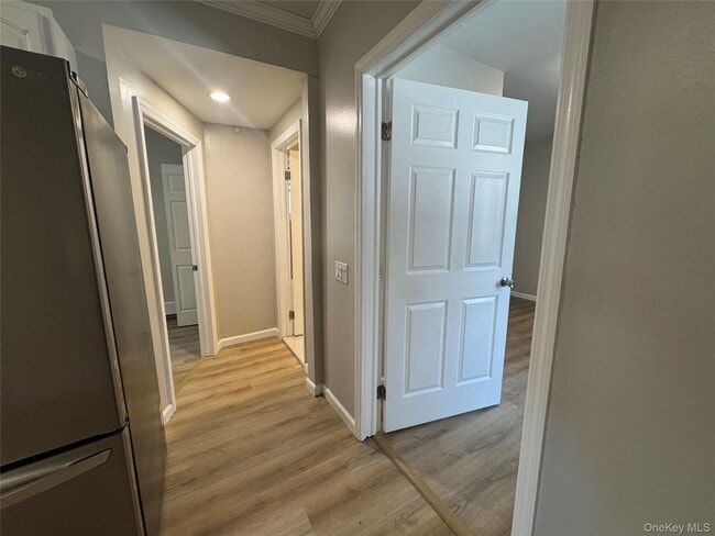 Building Photo - 621 2nd St