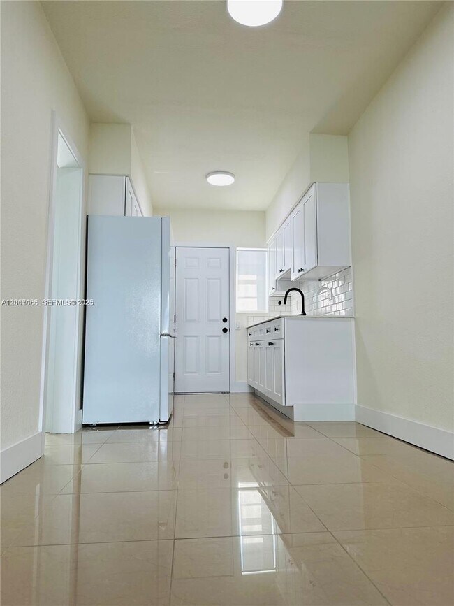 Building Photo - 8080 Tatum Waterway Dr