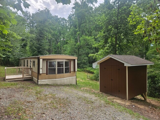 Building Photo - 108 Rolling Oaks Dr