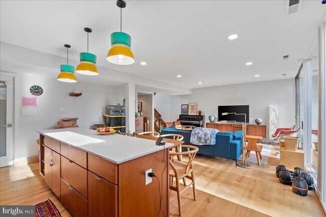 Building Photo - 11531 Hickory Cluster