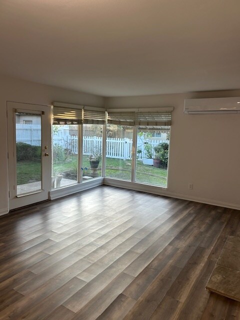 Living Room - 3731 Lewis Ave