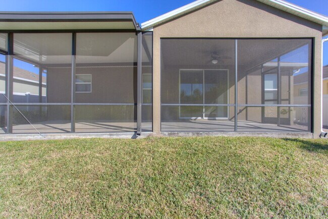 Building Photo - 6794 Glenbrook Dr