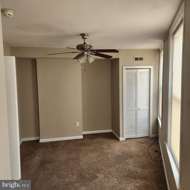 Primary Photo - 3901 Ridge Ave