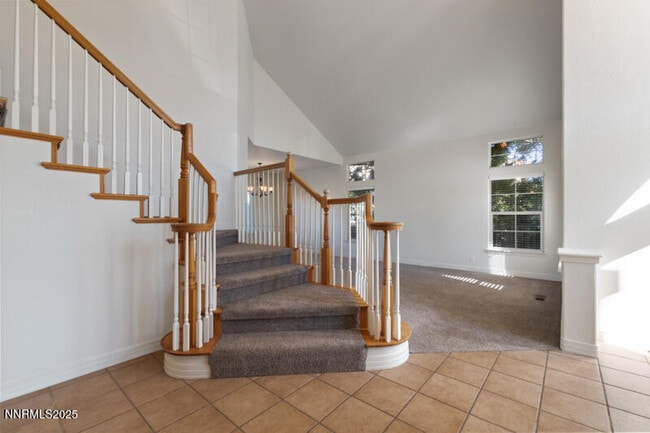 Building Photo - 7021 Heatherwood Dr