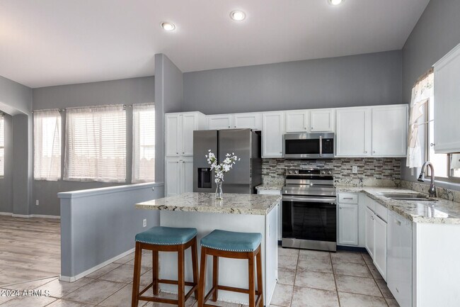 Building Photo - 4333 S Rim Ct