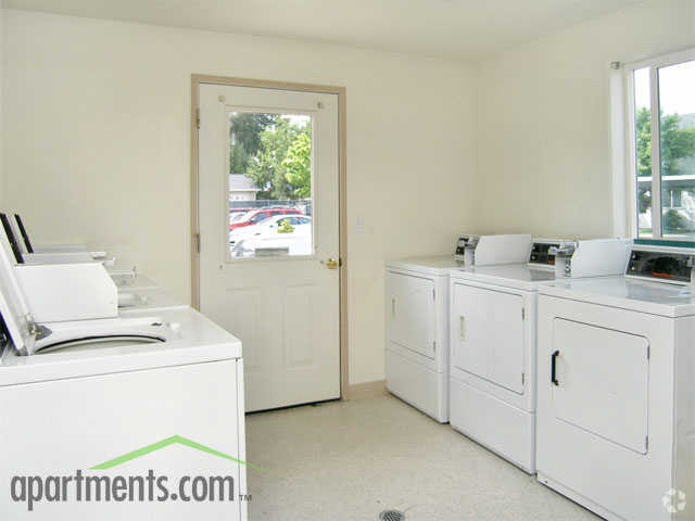 Laundry - 225-Falcon View Apartments