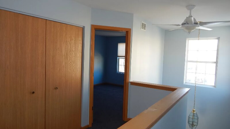 Building Photo - 2546 Oak Tree Ln